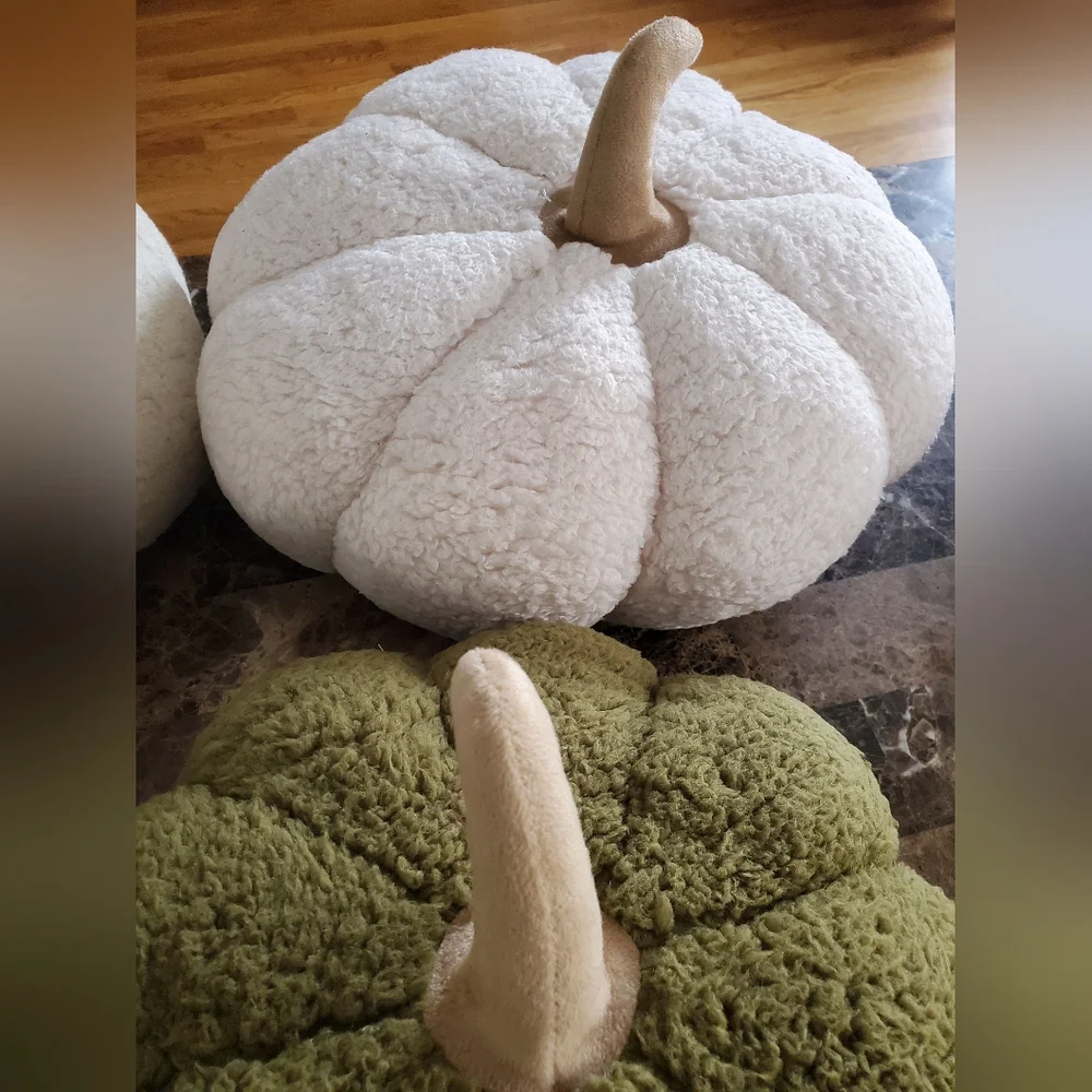 Huntington Home Green and White Holiday Pillows Sherpa Pillows